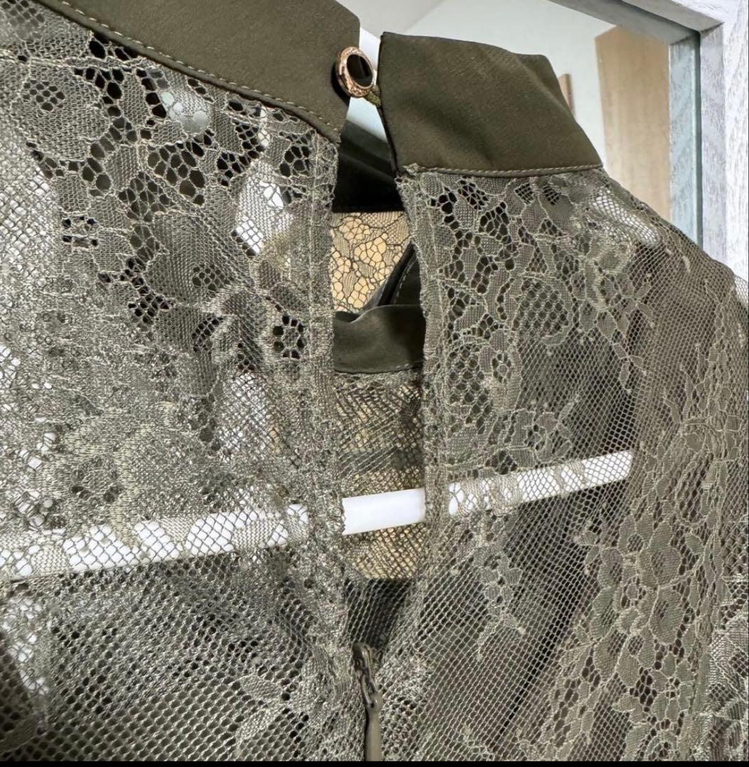 オリーブグリーン ペプラムドレス