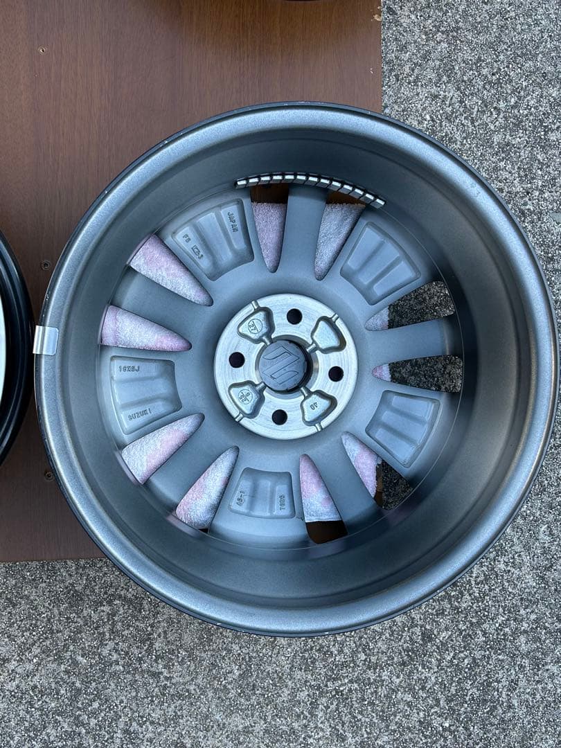 スズキ クロスビー純正アルミホイール 4本