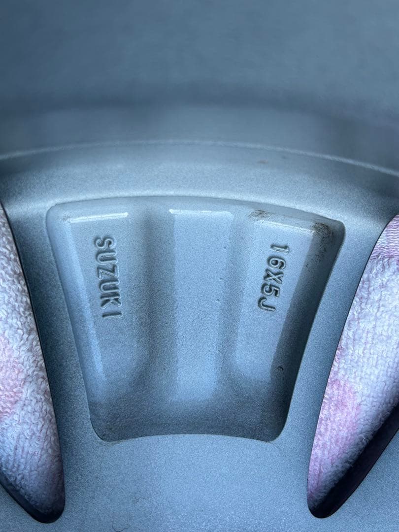 スズキ クロスビー純正アルミホイール 4本