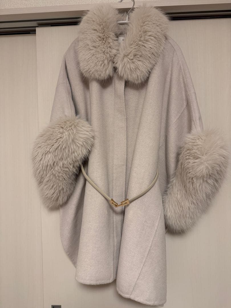 SNIDEL ファー付きミドルケープコート