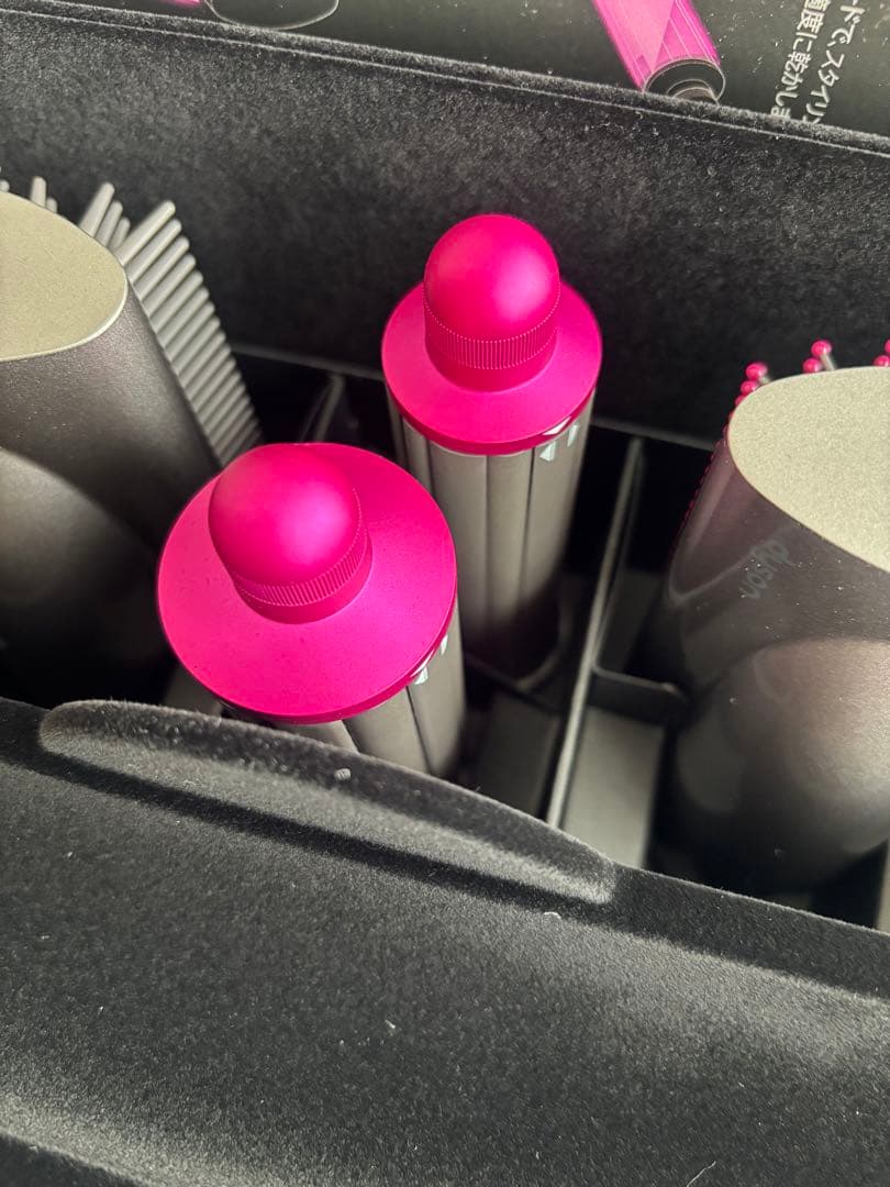 ダイソン　ヘアドライヤー　新品未使用　アタッチメントのみ　本体なし