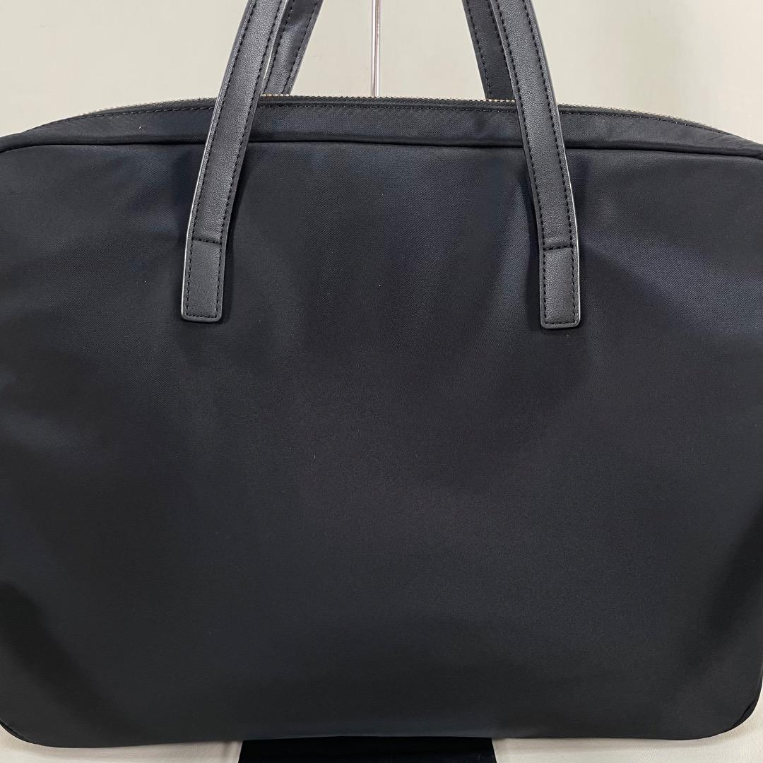 A3✨美品✨Kate Spade ケイトスペード PCケース 黒 ショルダー付