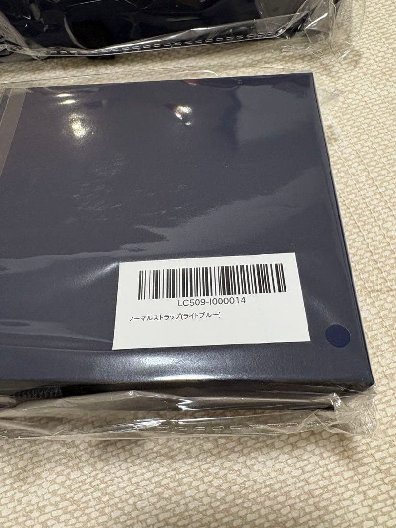 新品　iPhone16 スマホケース&ストラップ　amiさん