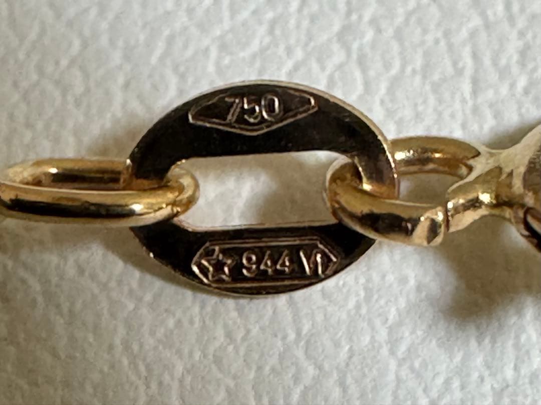 750（k18） イタリア製　ネックレスチェーン