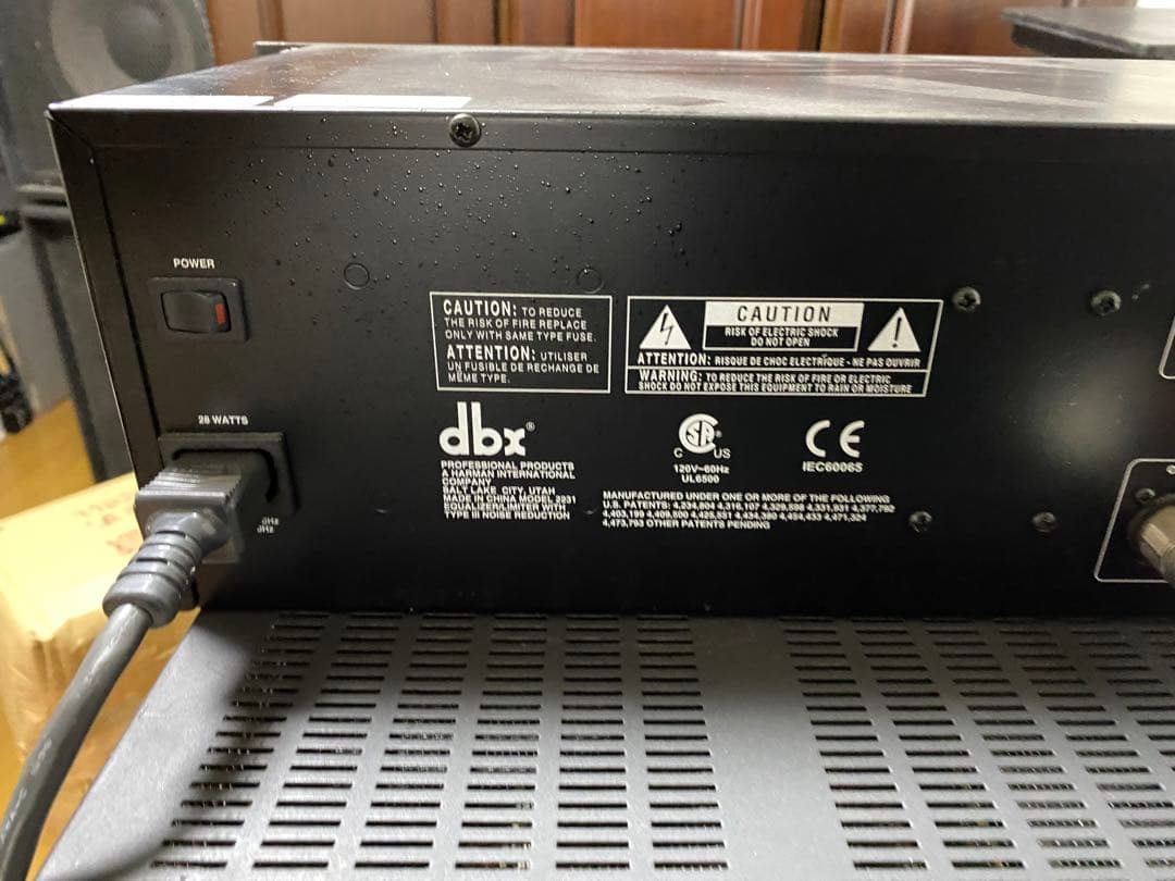 グラフィック・イコライザー　ＤＢX 2231 2 本