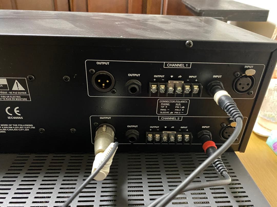 グラフィック・イコライザー　ＤＢX 2231 2 本