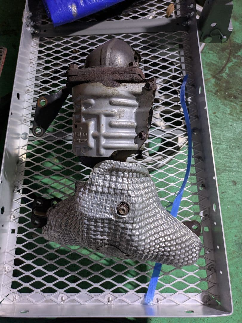 【値下げ】ZC32S 純正エキマニ 触媒