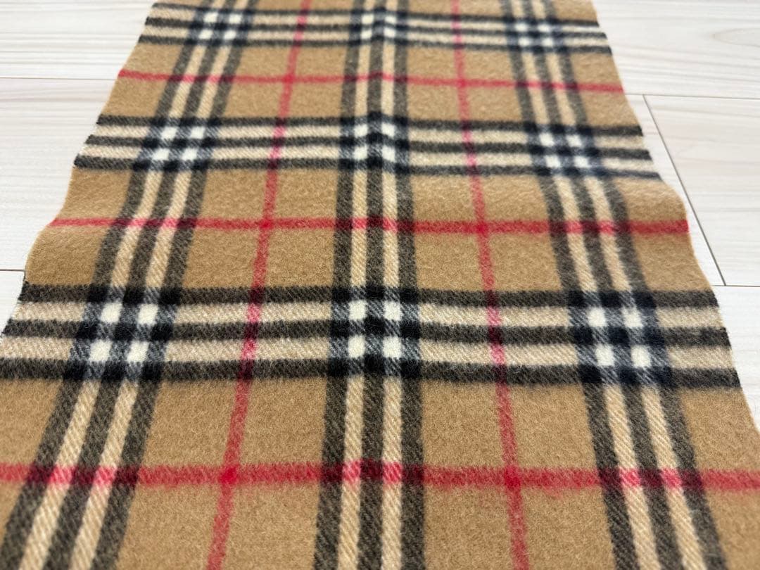 バーバリー　カシミヤ　マフラー　ベージュ　152cm×30cm ノバチェック