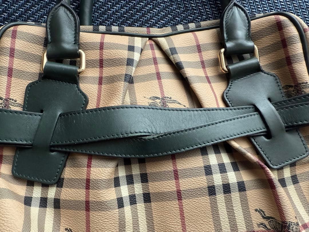 バーバリー　チェック柄　イタリア製　ボストンバッグ