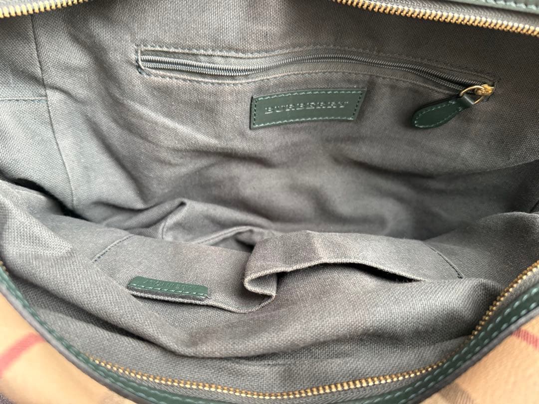 バーバリー　チェック柄　イタリア製　ボストンバッグ