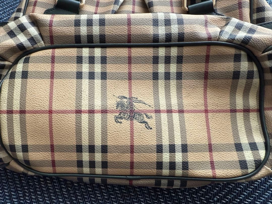 バーバリー　チェック柄　イタリア製　ボストンバッグ