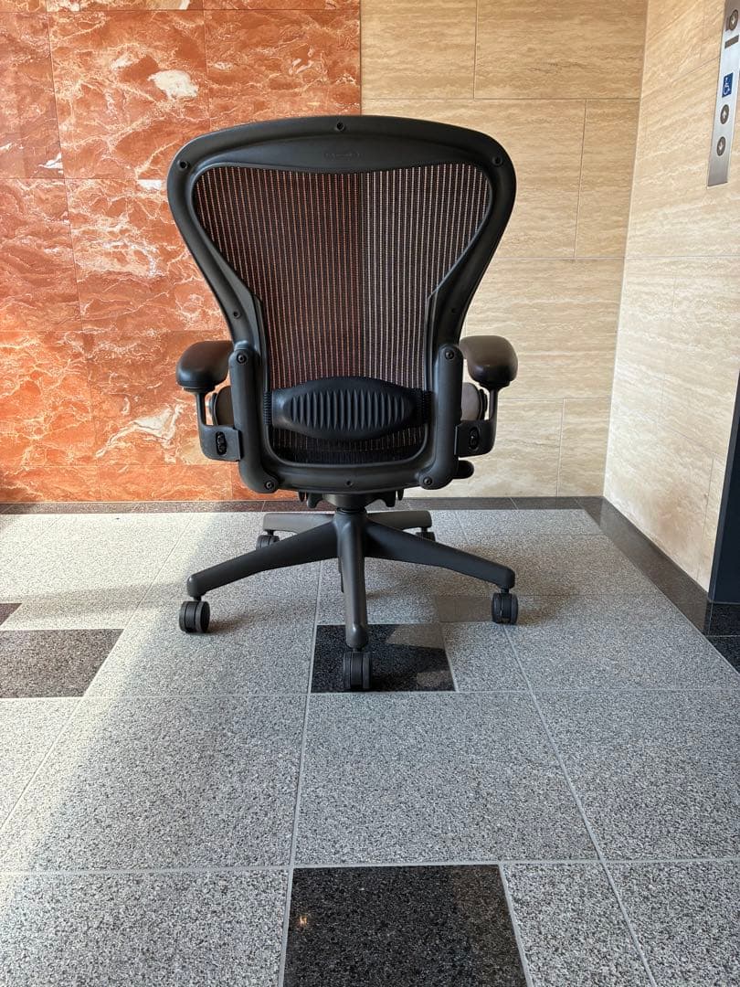 【正規品】ハーマンミラー　アーロンチェア