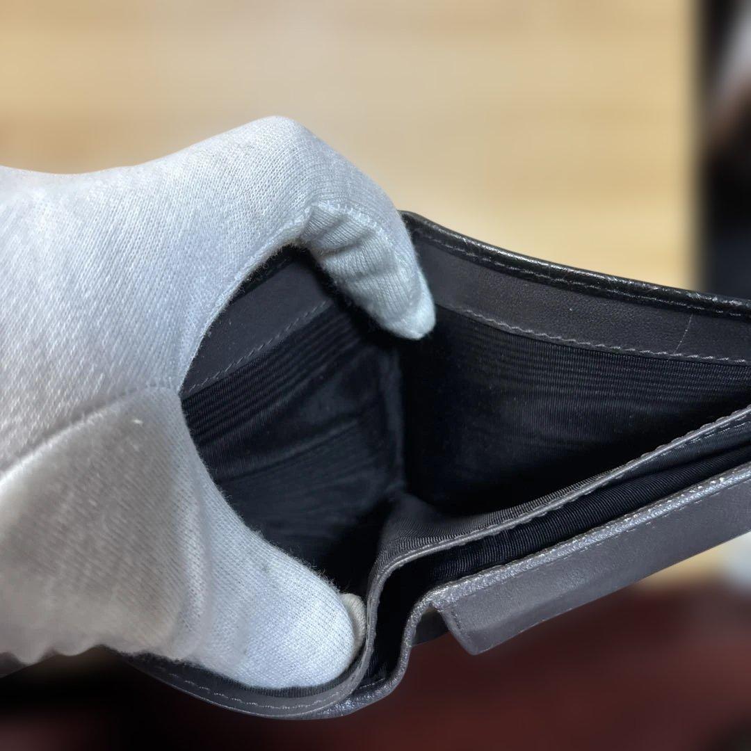 【値下げ交渉可】Salvatore Ferragamo 二つ折り財布