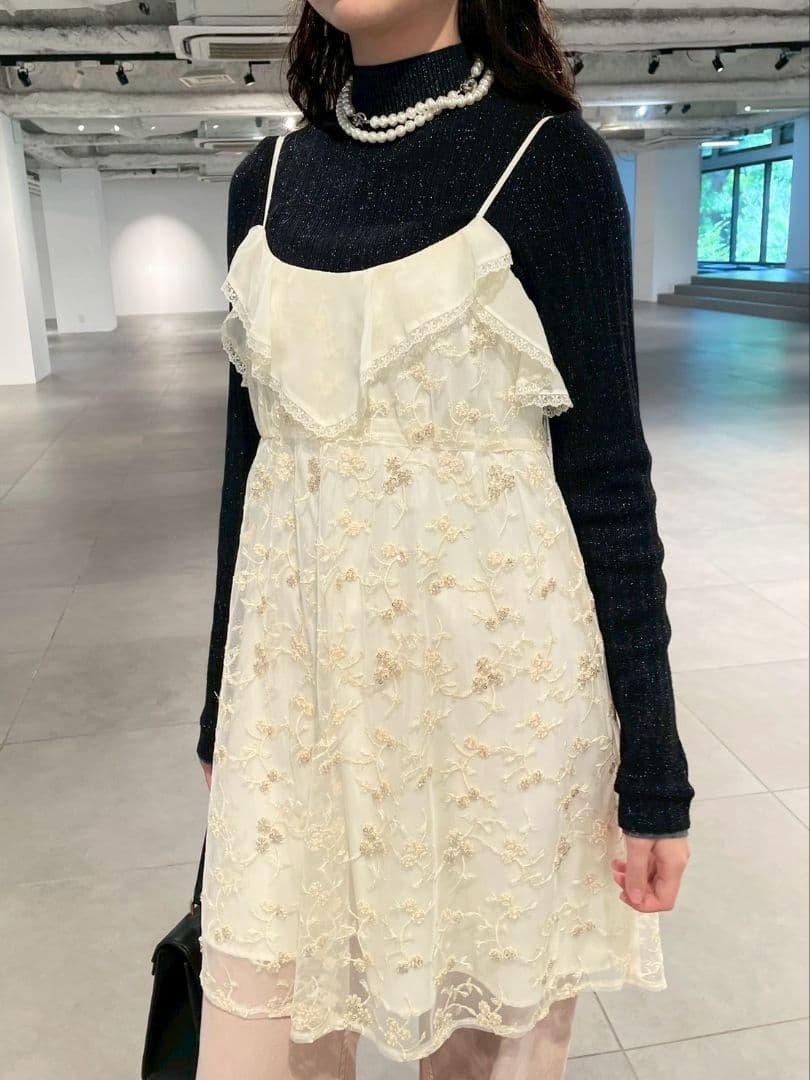 M*K様 新品タグ付き　リリーブラウン　フラワービジューレースミニワンピース