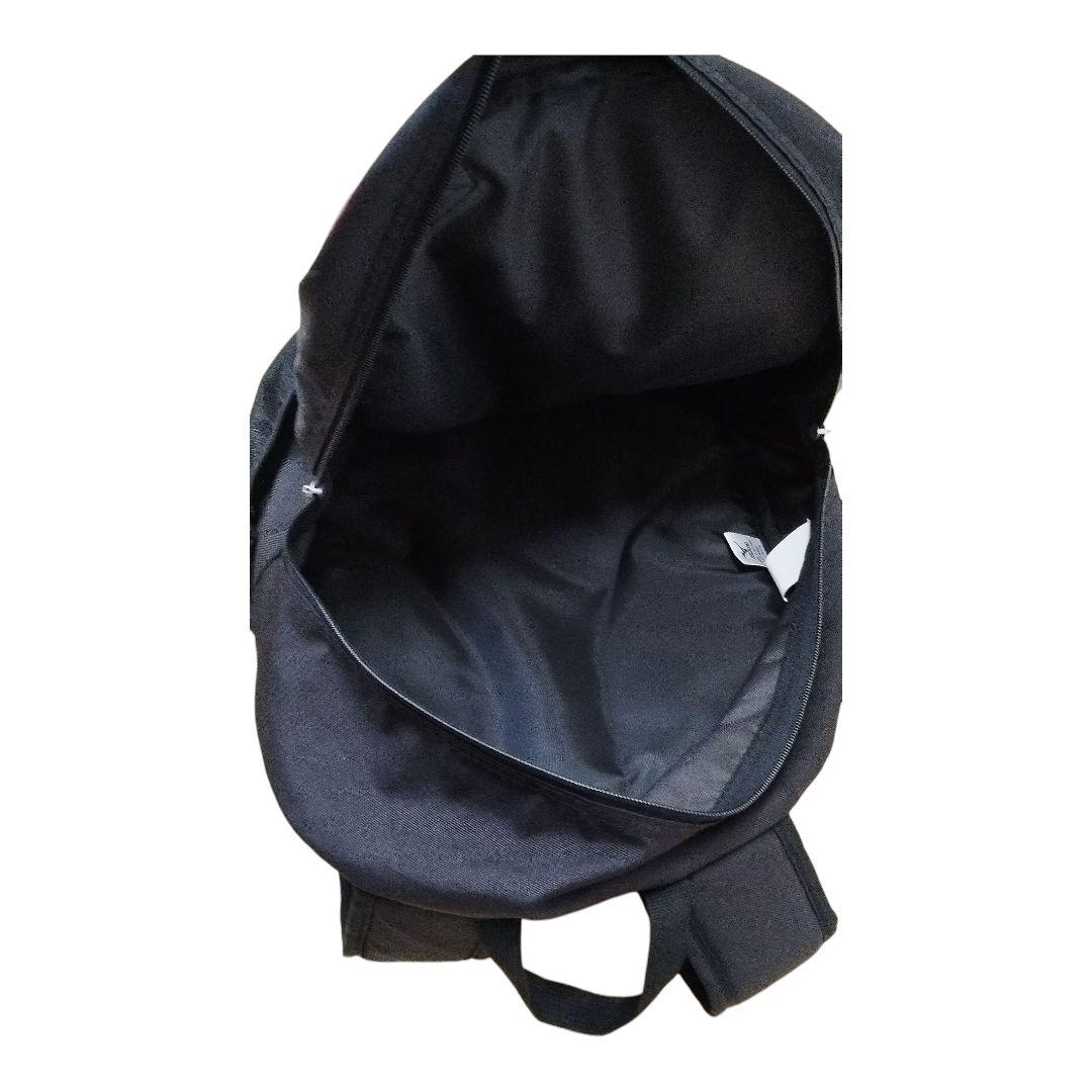 野球用ウェアセットとアクセサリー