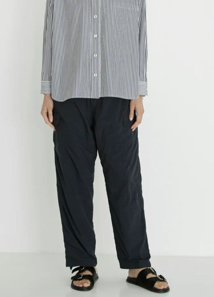 ティッカ　ナイロンカーゴパンツ　2 ネイビー