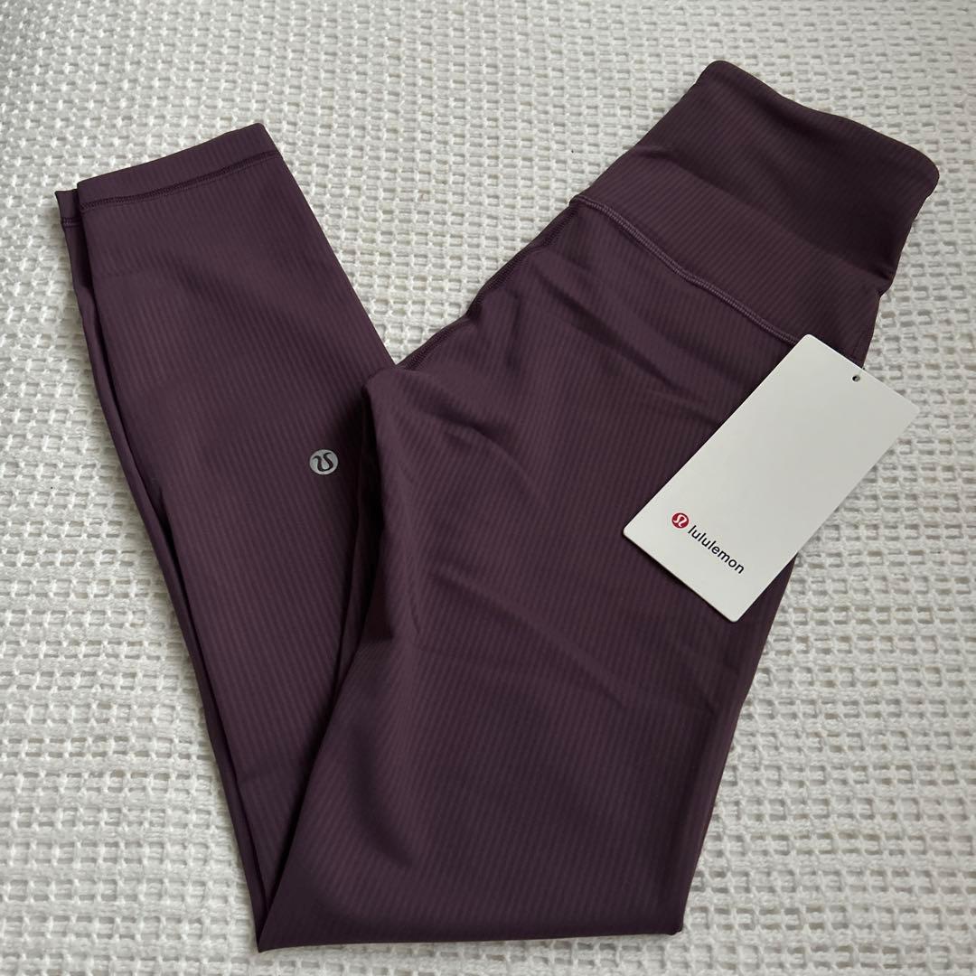 未使用　ルルレモン　Wunder Train ハイライズ　タイツ　リブ　25