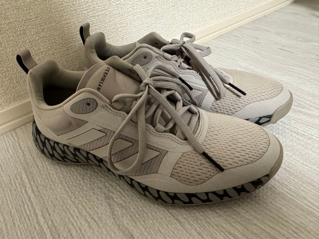 【adidas×マリメッコ】ゴルフシューズ　スニーカー グレー