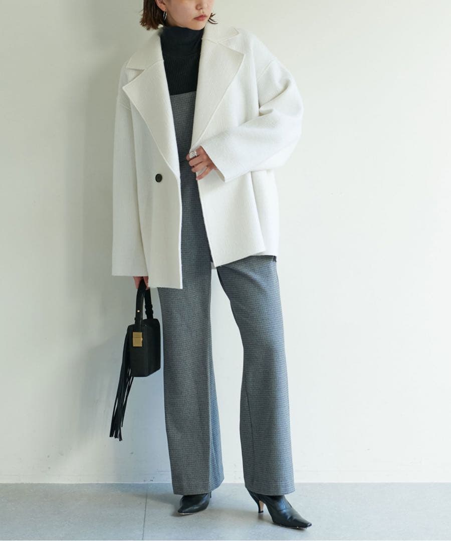 ガリャルダガランテ　ブークレーショートコート