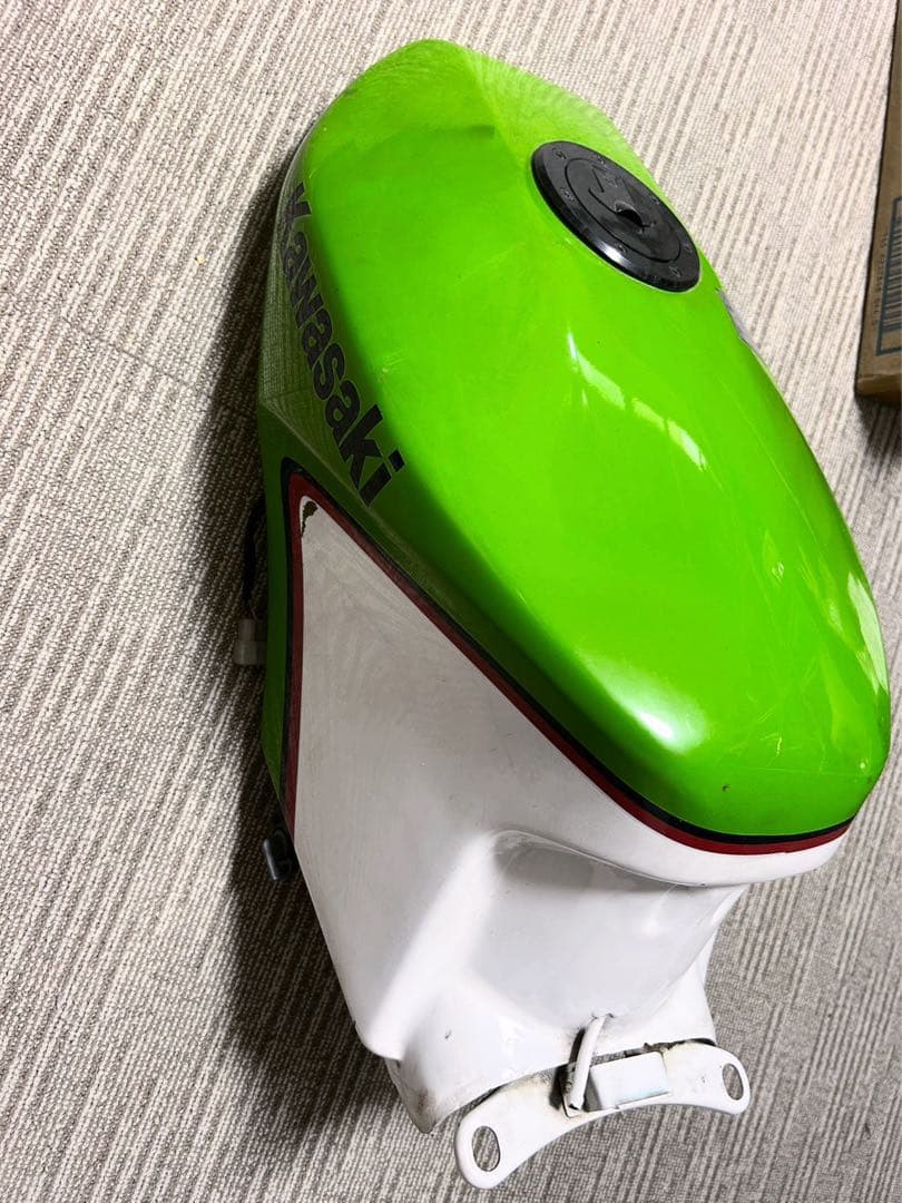 カワサキKR250 燃料タンク