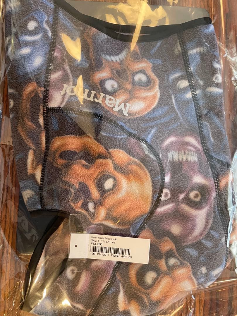 権造_Supreme/ Marmot Fleece Balaclava