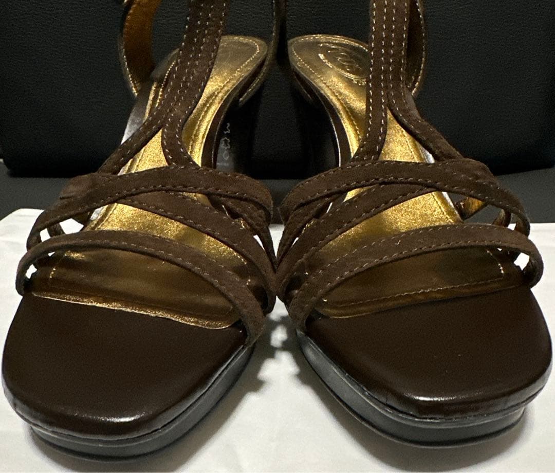 TOD’S レディースヒールサンダル