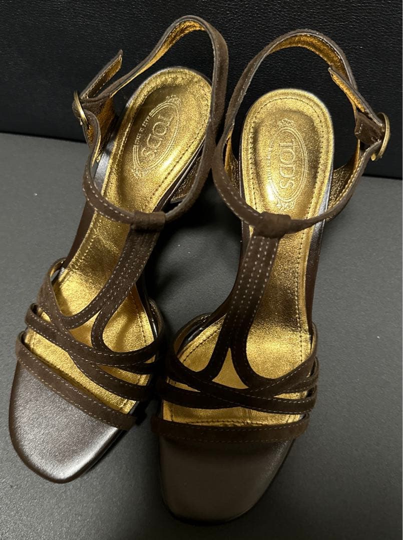 TOD’S レディースヒールサンダル