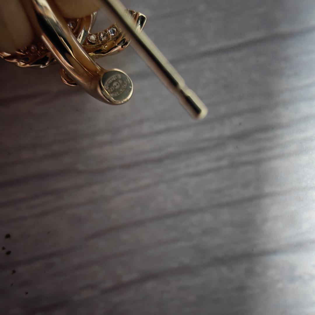 CHANEL CCロゴ フープピアス ゴールド