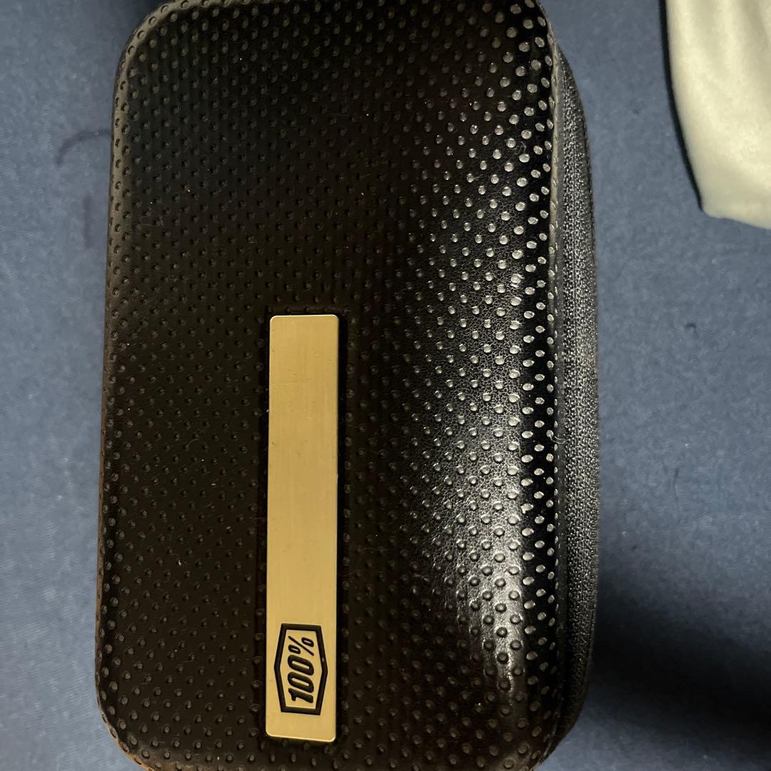 100% レッドミラーレンズ サングラス ケース付き