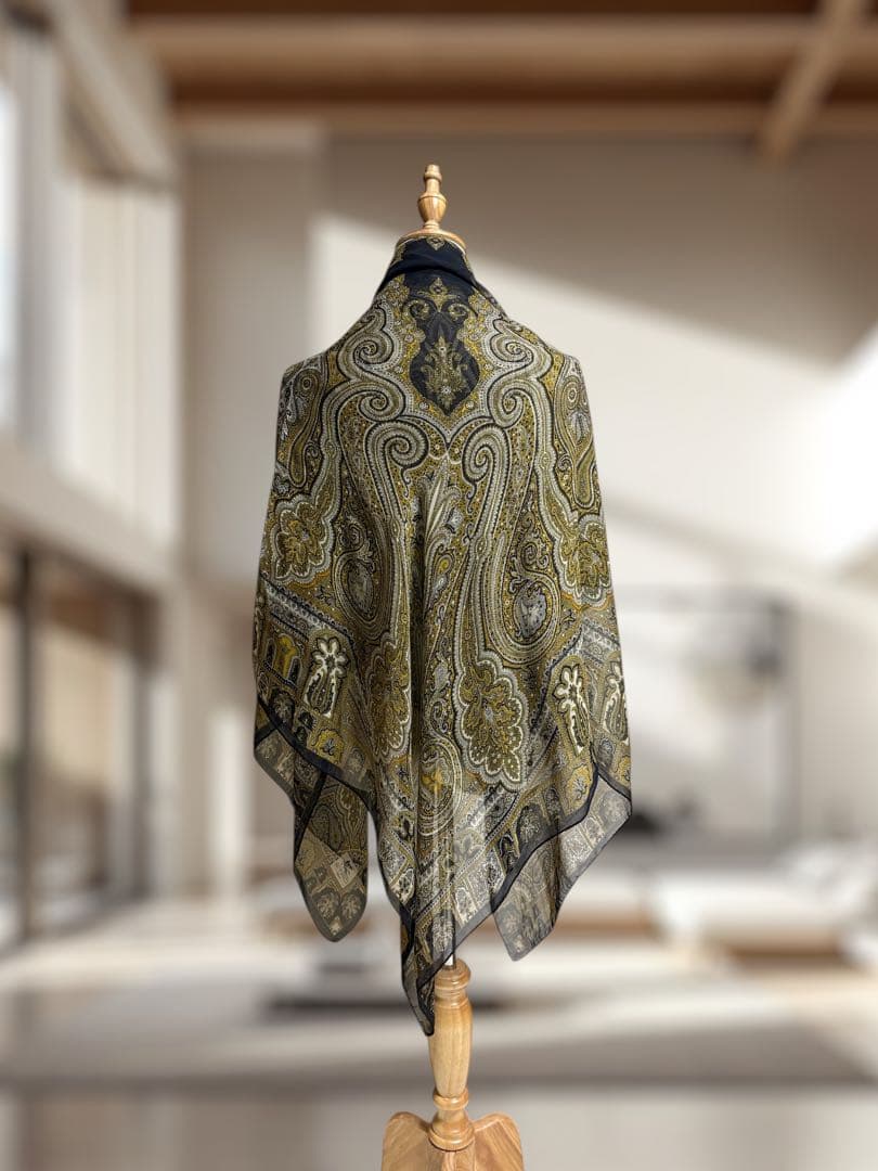 ETRO エトロ 大判 ストール 正方形 シルク100% ペイズリー柄