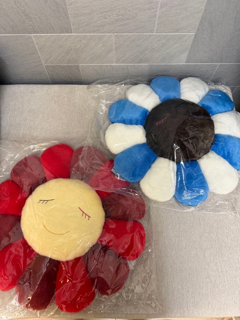 Takashi Murakami 村上隆 お花 クッション　新品