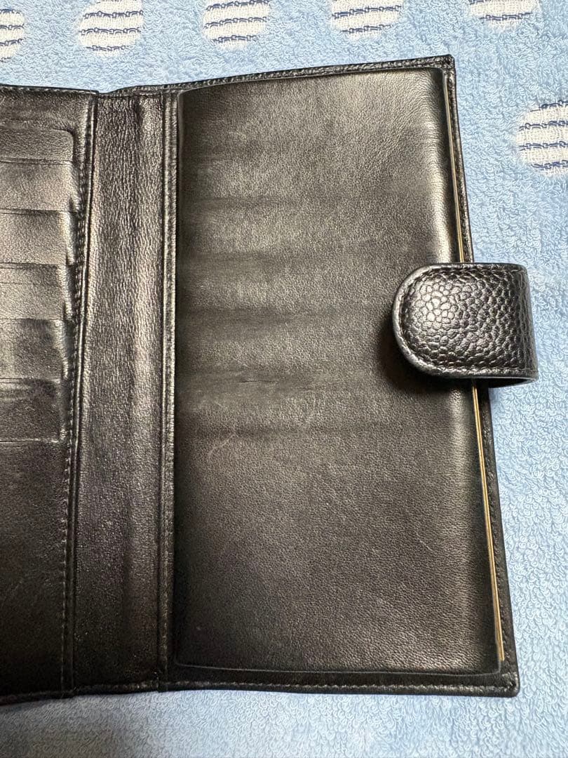 CHANEL がま口　長財布