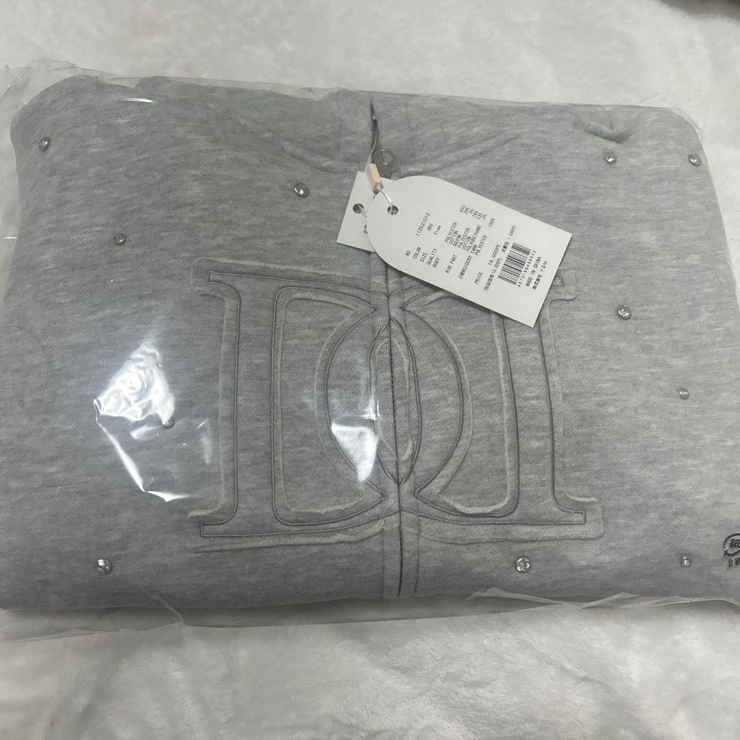 新品未開封 darich ダーリッチ　DDロゴビジュージップパーカー　グレー