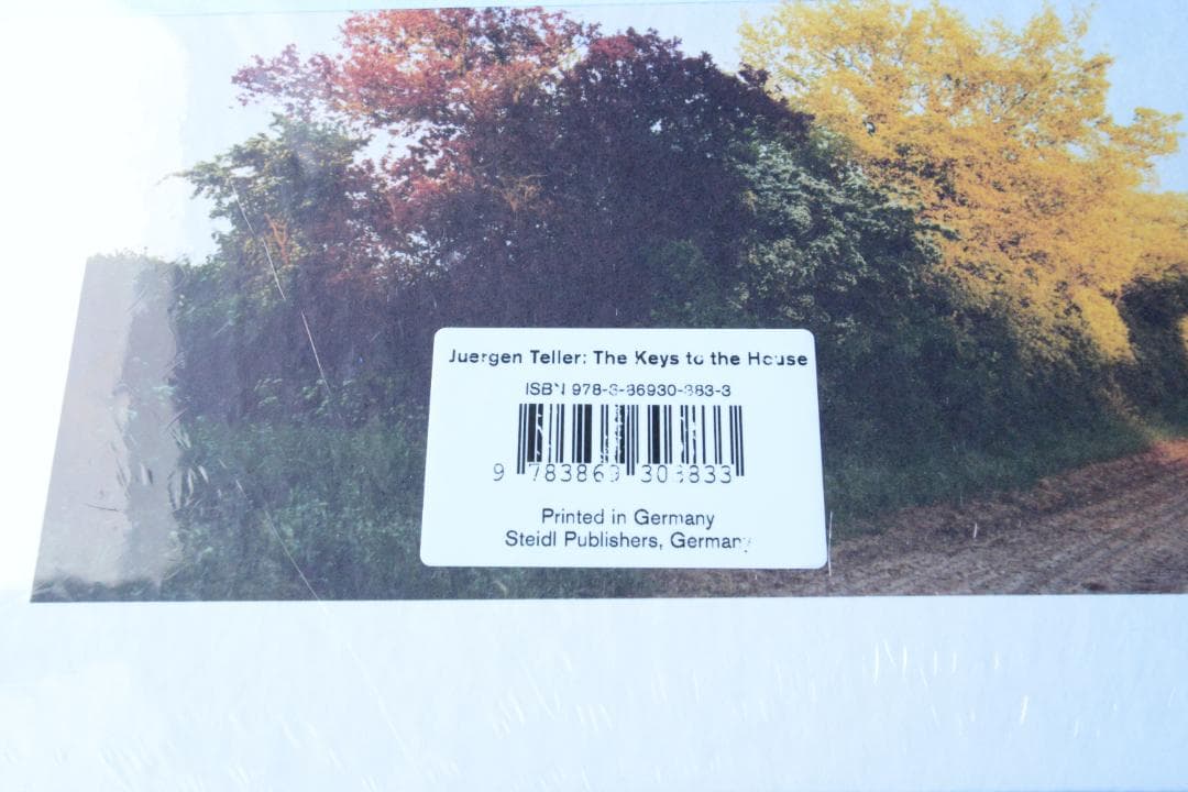 【Juergen Teller : The Keys to the House】