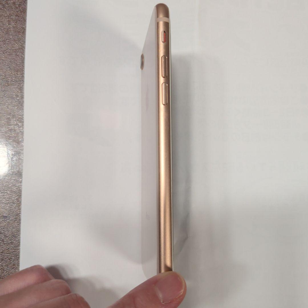 携帯電話本体 iPhon8