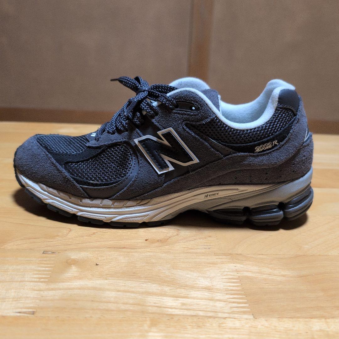 ニューバランス M2002RFL 『24.5センチ』