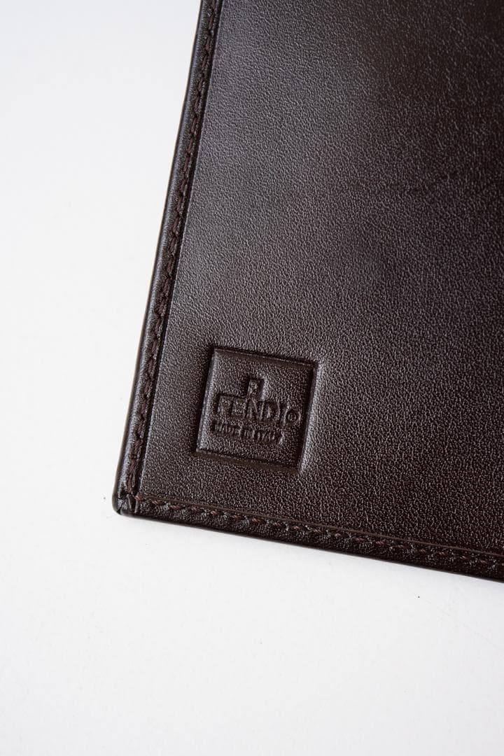 FENDI フェンディ ズッカ柄 折財布