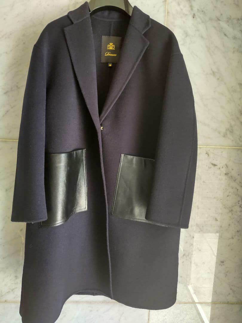 ドゥロワー レザーポケット チェスターコート