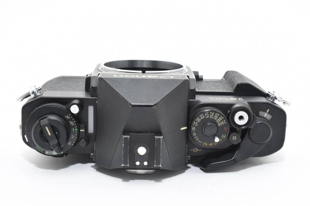 y*♡様 【良品】CANON キヤノン NEW F-1 ボディ #57