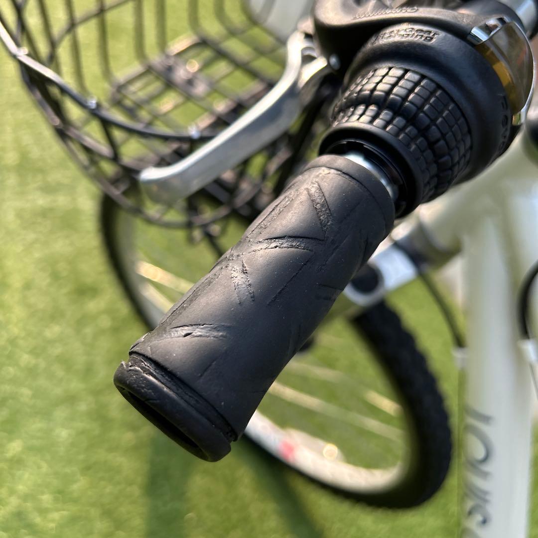 LOUIS GARNEAU j24 ホワイト 自転車 バスケット付き