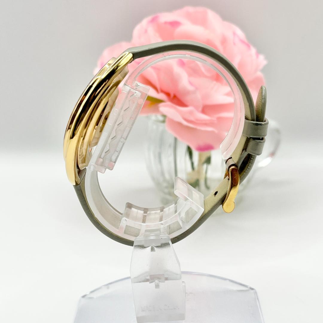 《稼働品》スワロフスキー★クォーツ 腕時計★クリスタルライン★レディース