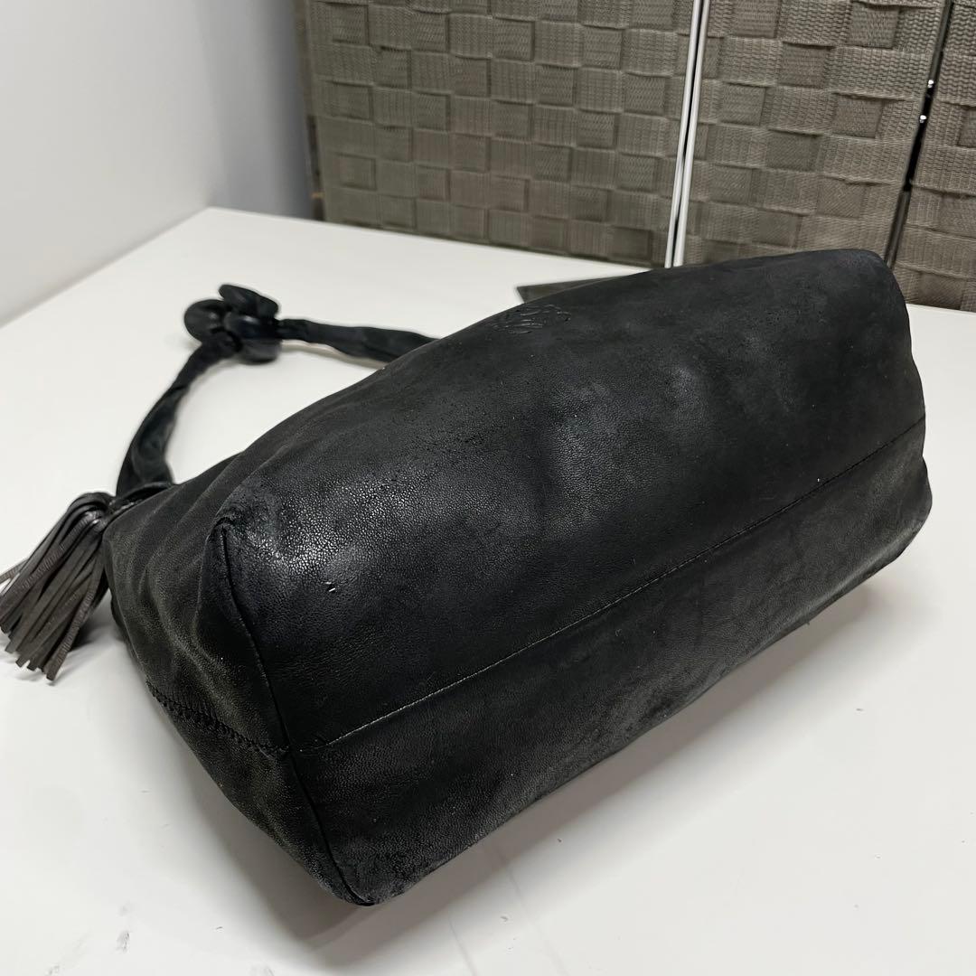 Y*K様 LOEWE ブラック　ナッパレザー ワンショルダーバッグ タッセル付き