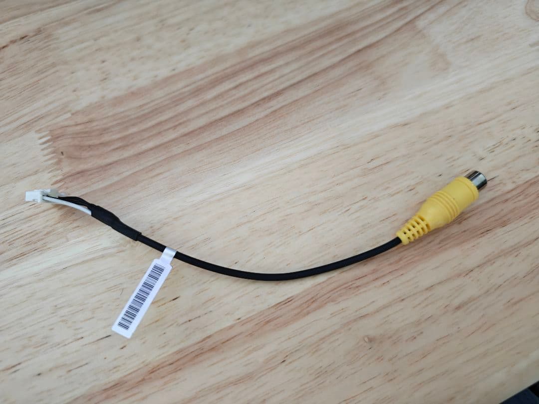 ALPINE DAF9Z ディスプレイオーディオ本体