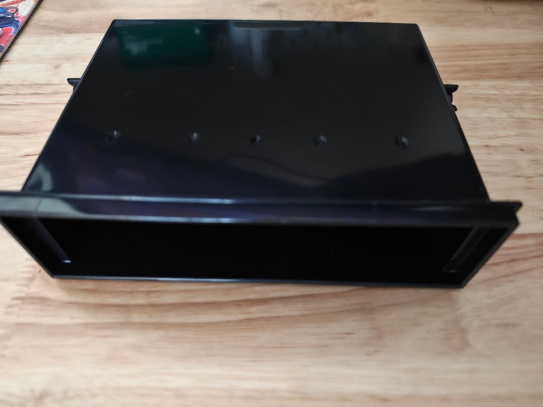 ALPINE DAF9Z ディスプレイオーディオ本体