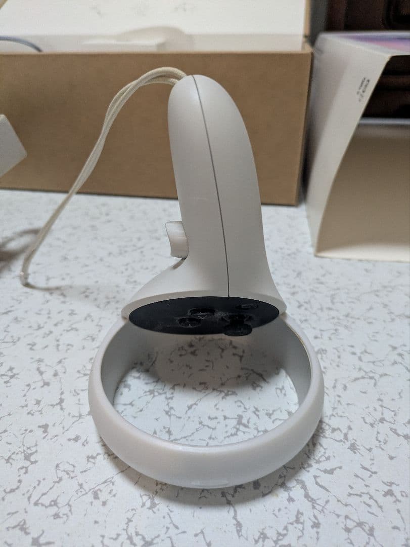  quest2 VR本体 64GB 動作確認済み 充電ケーブルなし