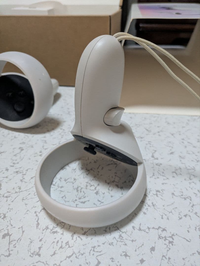  quest2 VR本体 64GB 動作確認済み 充電ケーブルなし