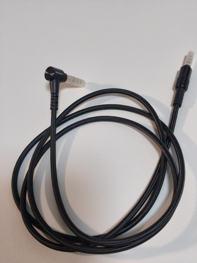 ④ SONY 4.4mm バランス ヘッドホンケーブル MUC-S12NB1