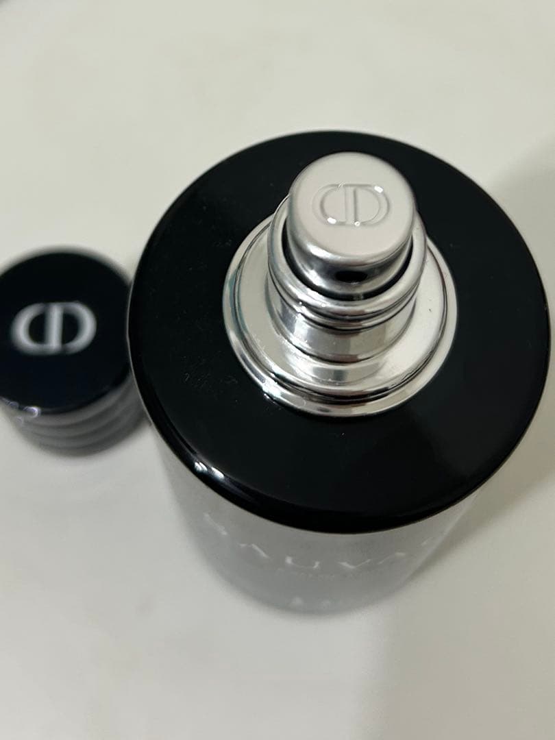 ほぼ未使用　Dior ソヴァージュ オー フォルト 100ML