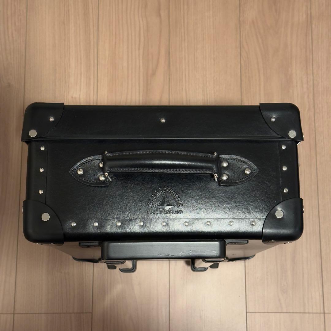 グローブトロッター キャリーケース 18インチ