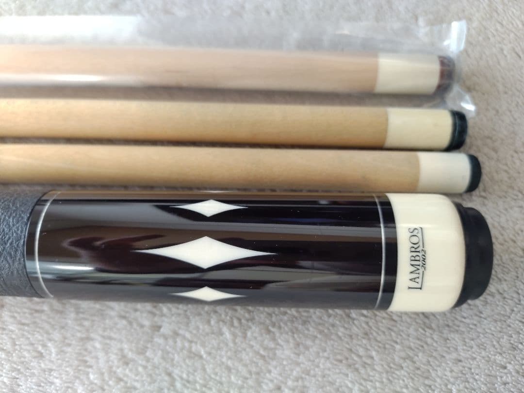 ランブロス　キュー（LAMBROS CUE　2002）